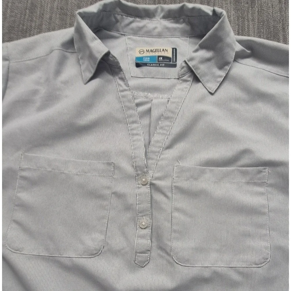 Magellan women's blue striped 1/4 button up shirt 1X moisture wicking  fish gear